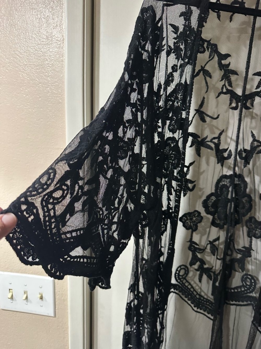 white birch Black Sheer Embroidered Lace Kimono - Picture 2 of 6